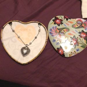 Beautiful Brighton necklace!